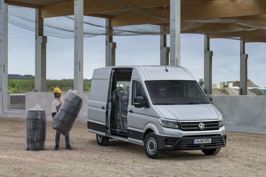  Volkswagen Crafter High Roof Van 2016 года  (фото 31 из 49)